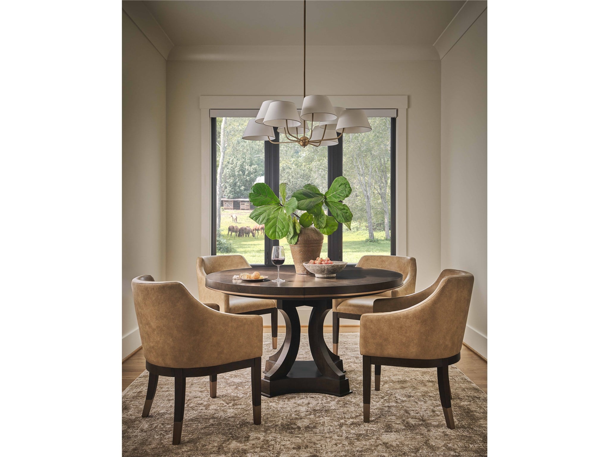 Fenwick Fenwick Round Dining Table