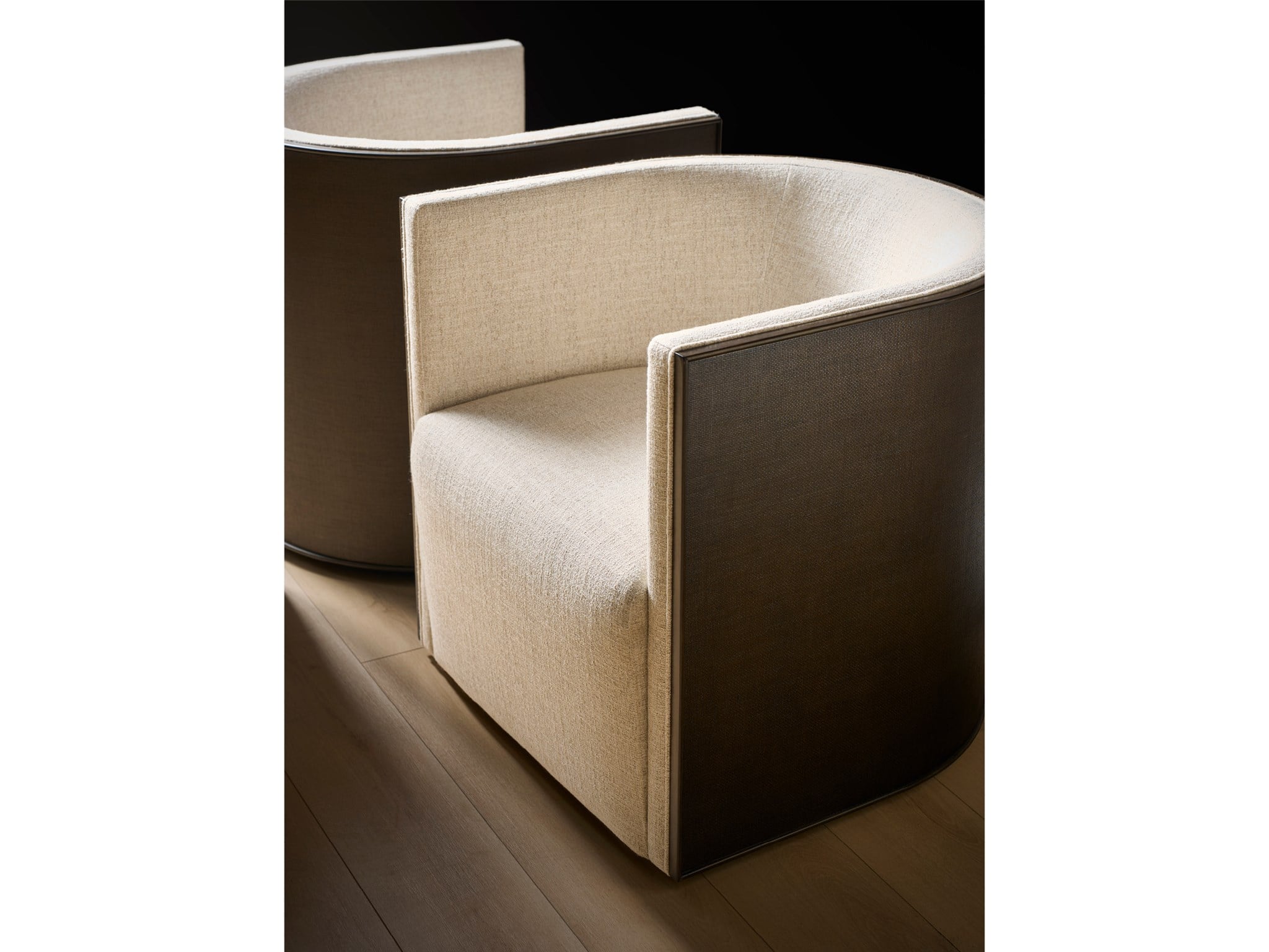 Sutton Swivel Chair