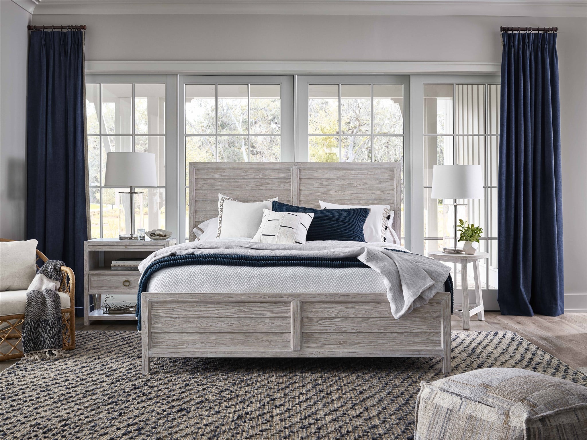 Getaway Coastal Living Home Collection Getaway Panel King Bed