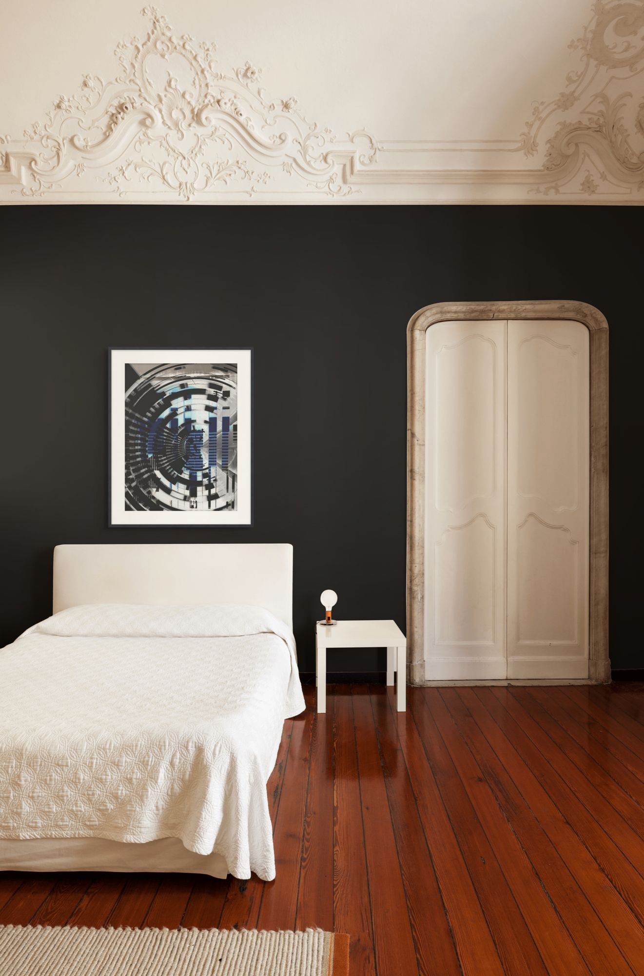 Radial 1 in a room