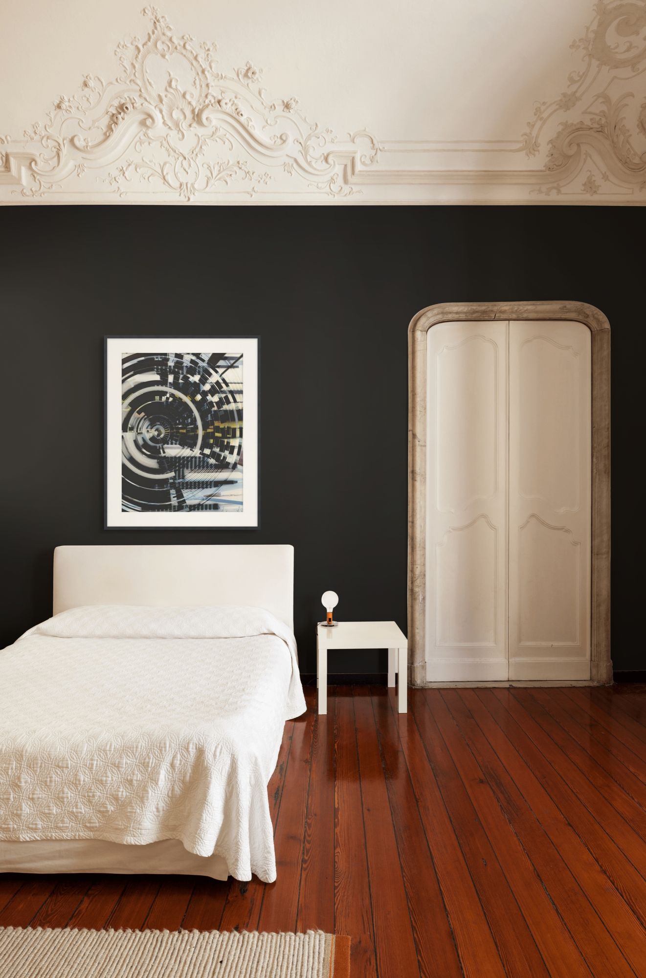 Radial 2 in a room