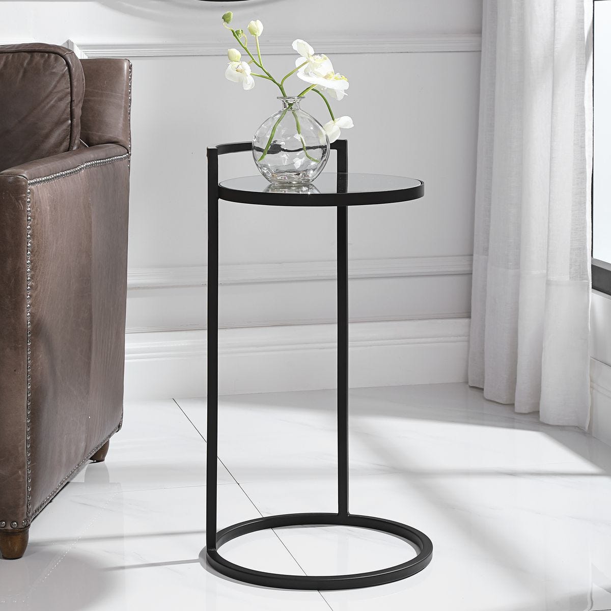 ACCENT FURNITURE