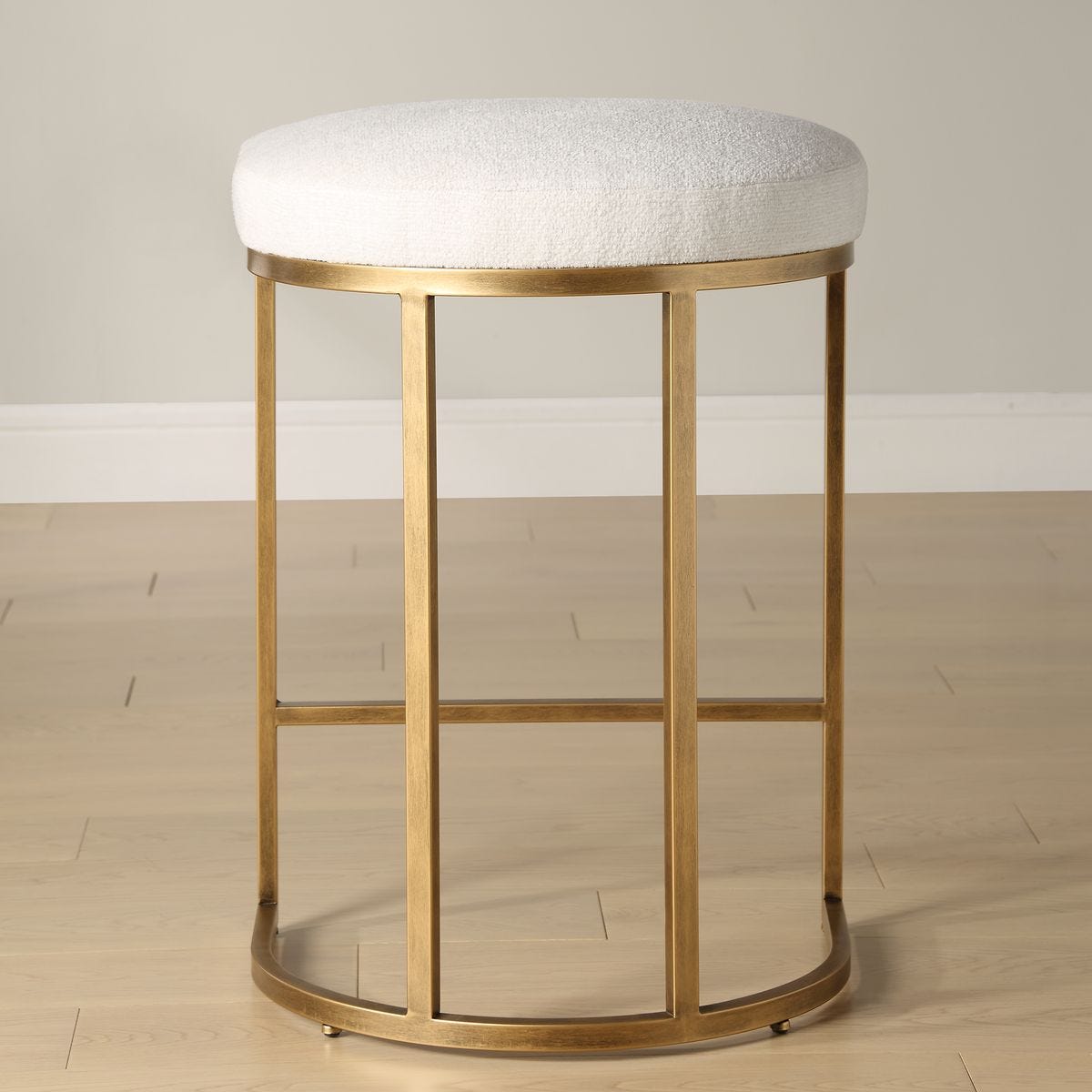 ACCENT FURNITURE
