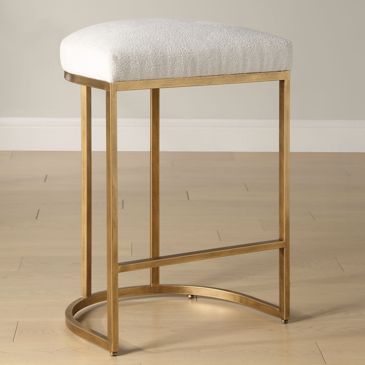 ACCENT FURNITURE