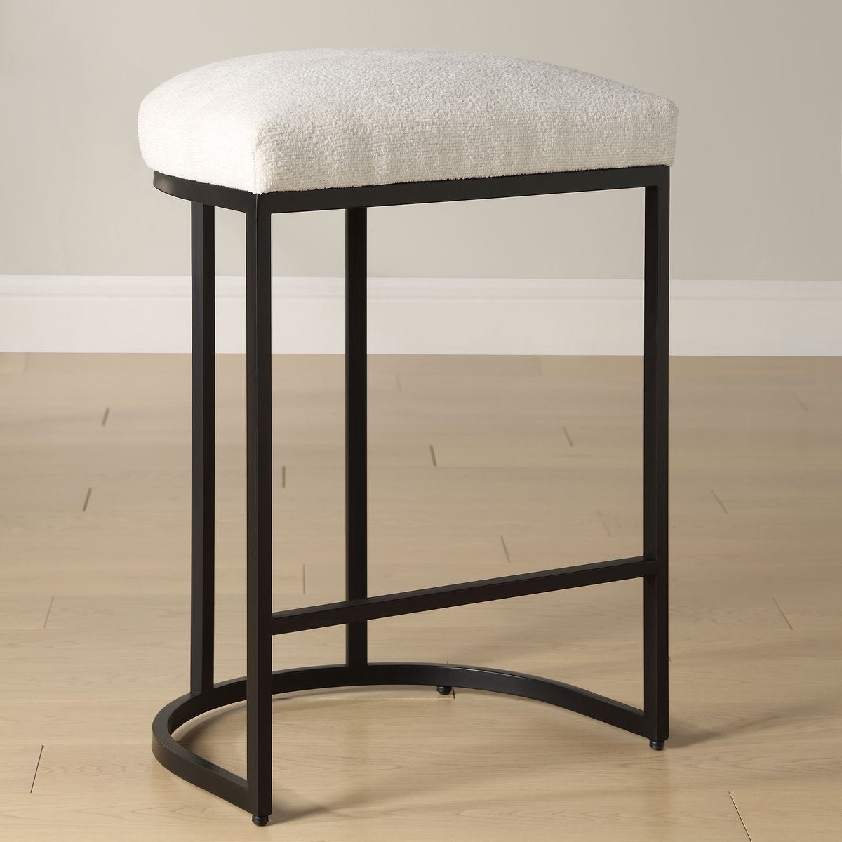 ACCENT FURNITURE
