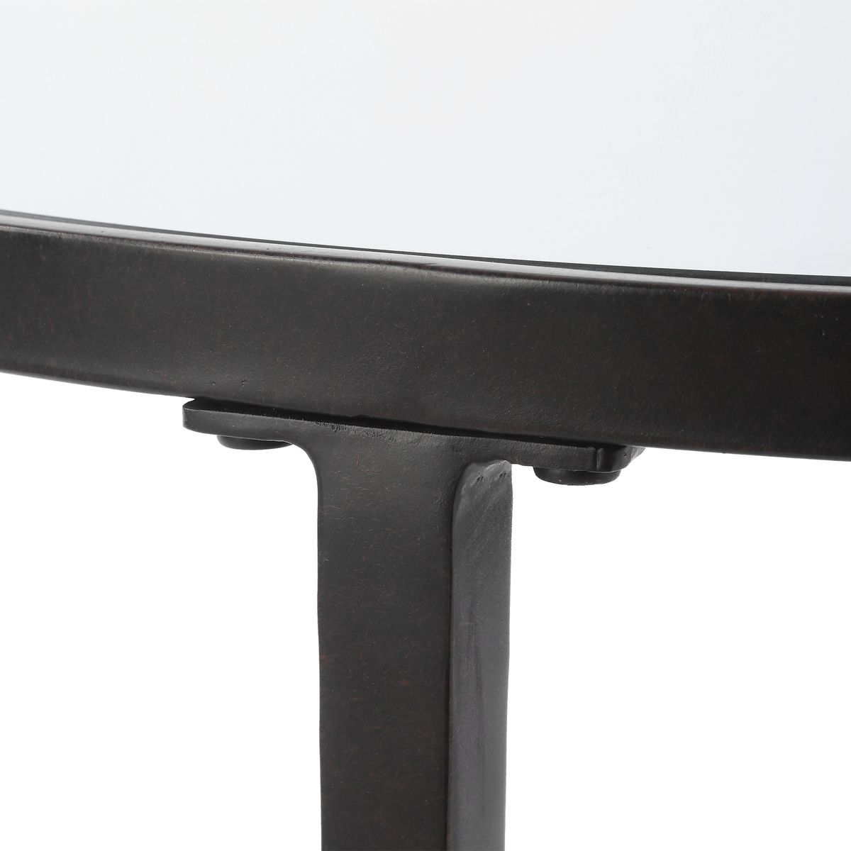 ACCENT FURNITURE