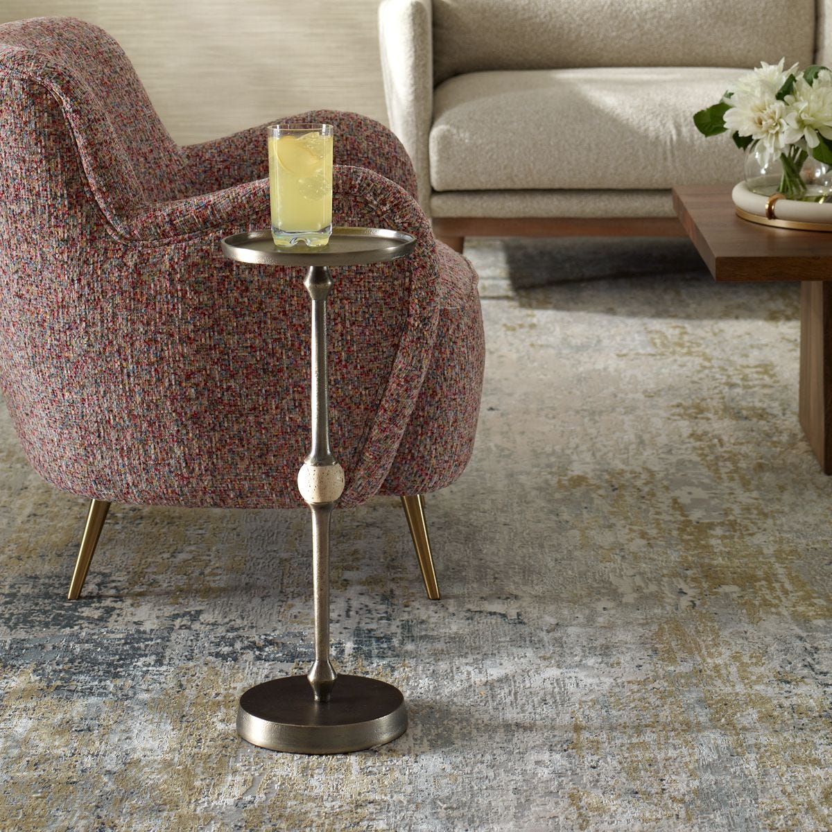 ACCENT FURNITURE