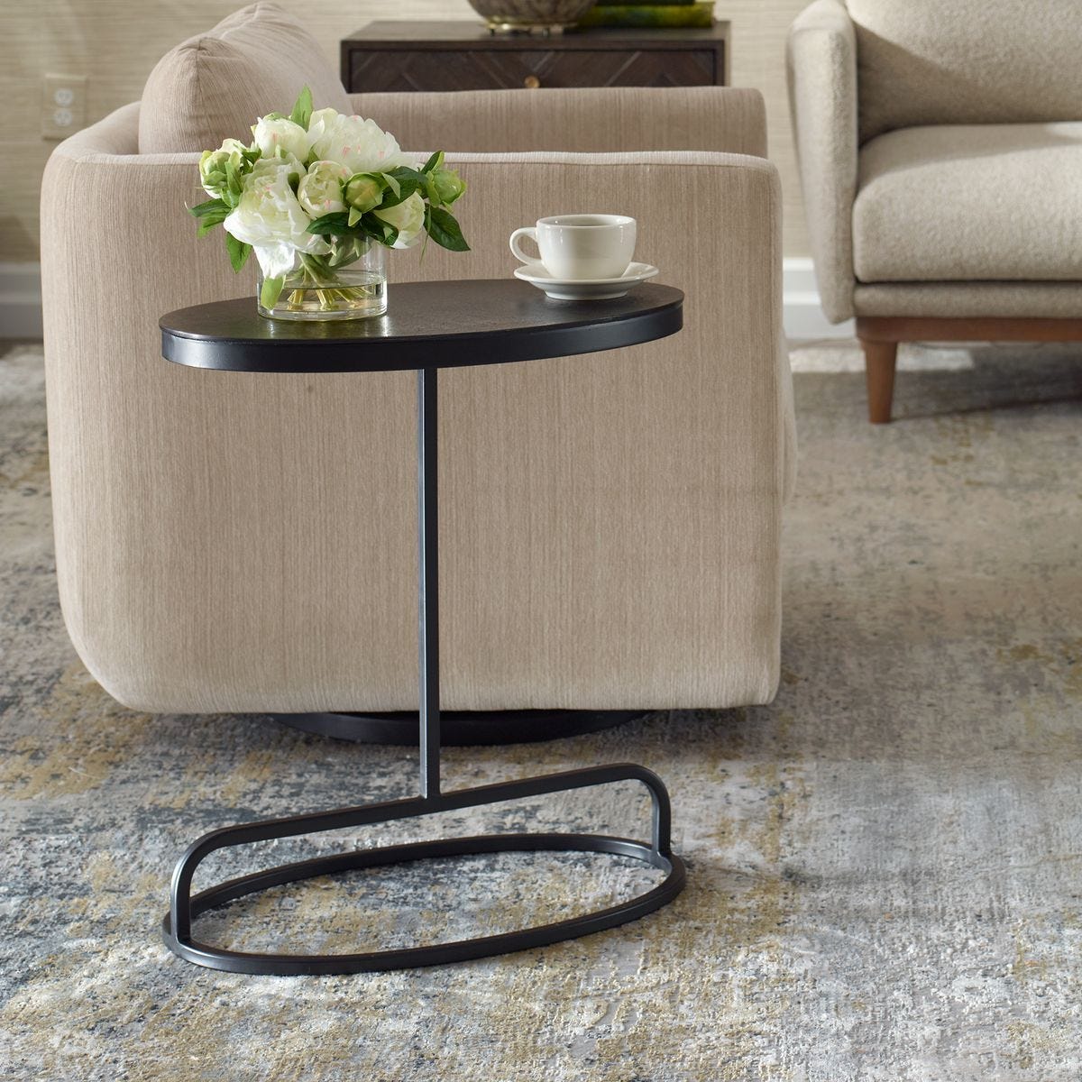 ACCENT FURNITURE