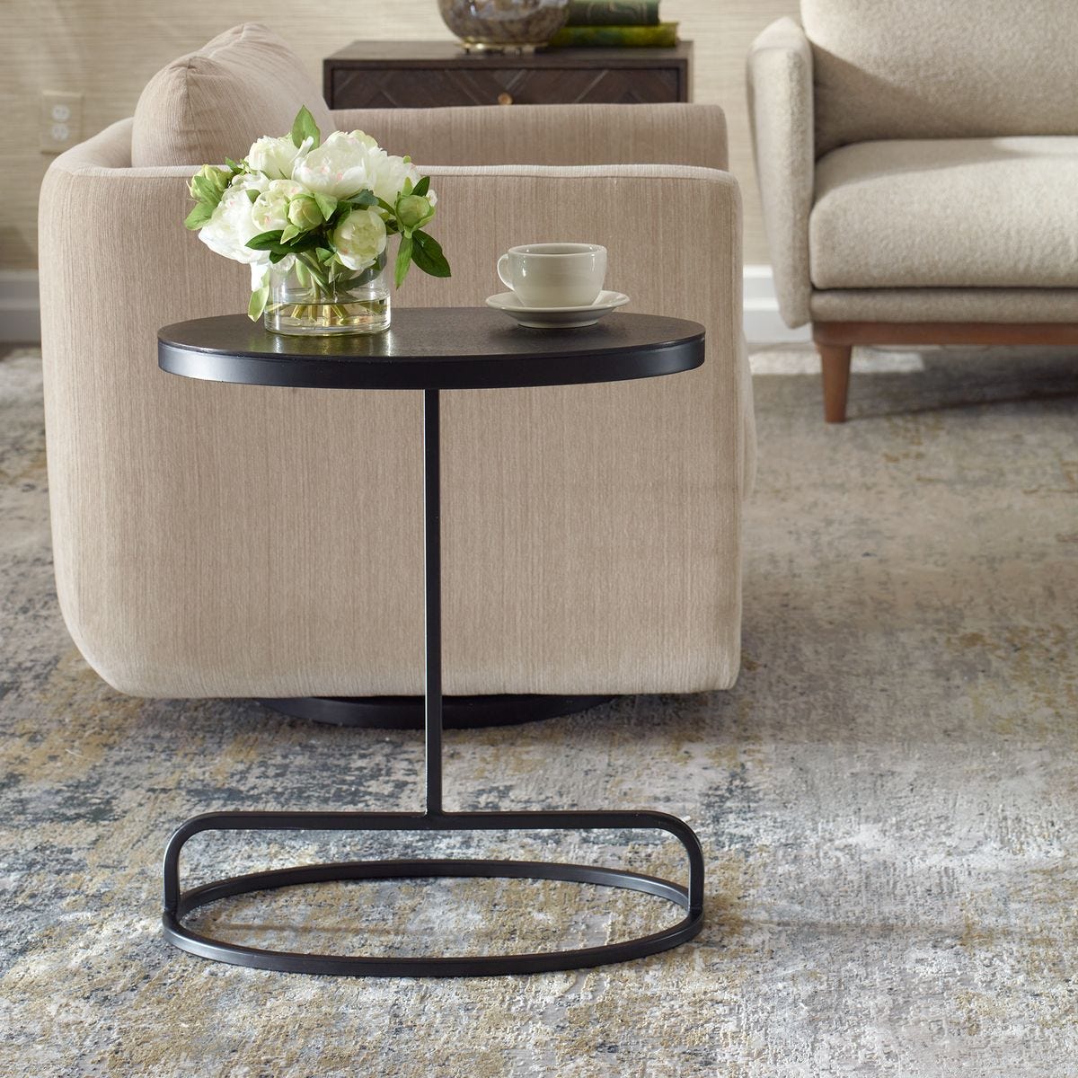 ACCENT FURNITURE