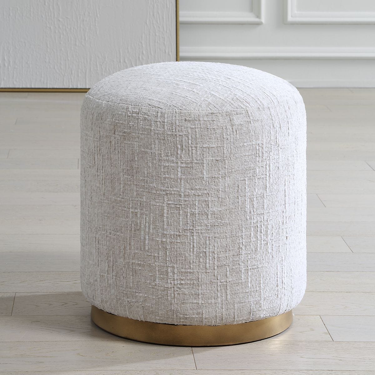 ACCENT FURNITURE