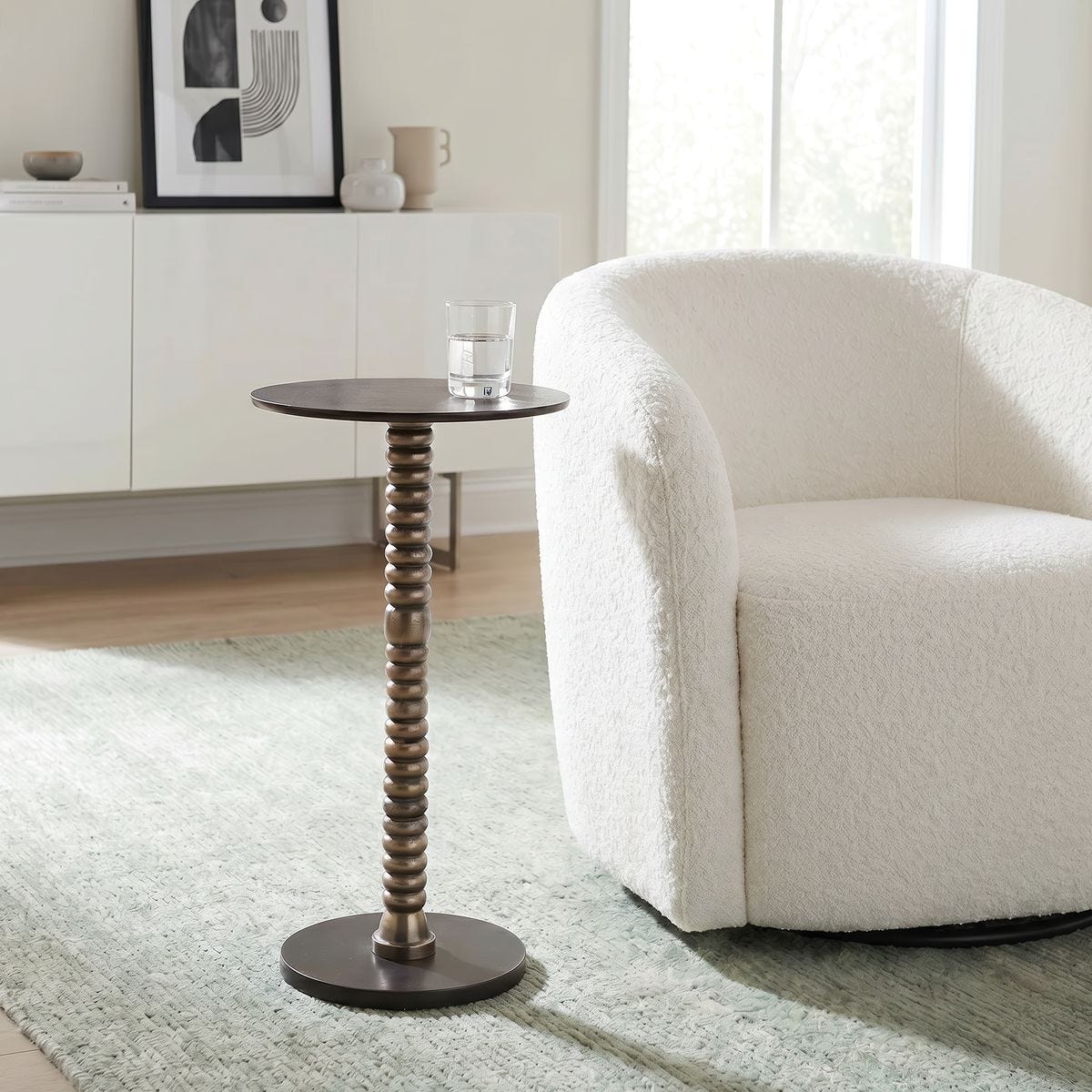 ACCENT FURNITURE