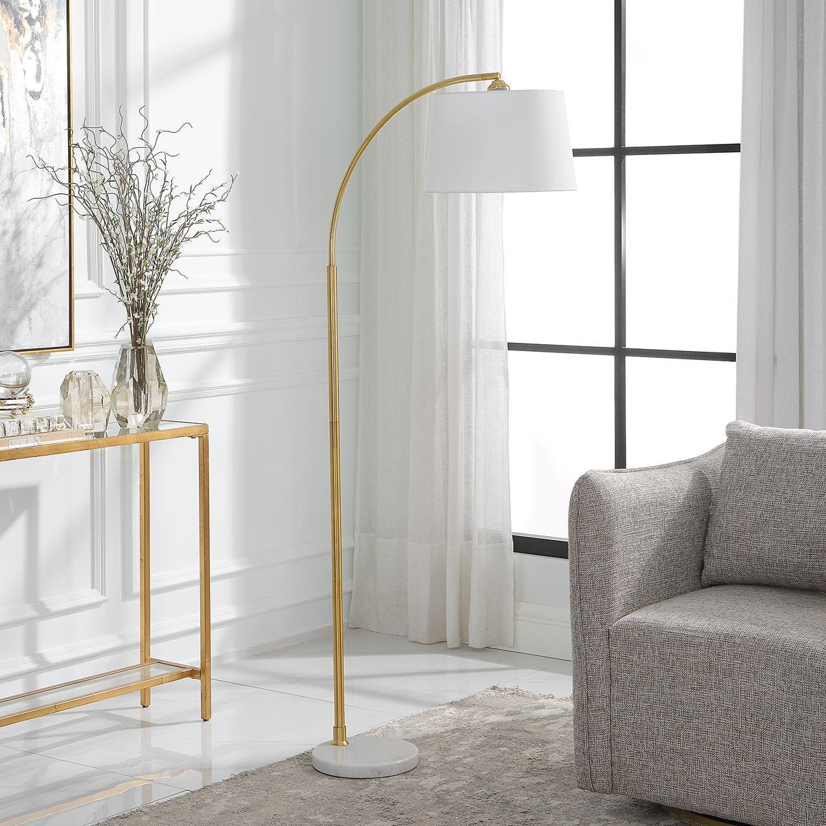 FLOOR LAMP