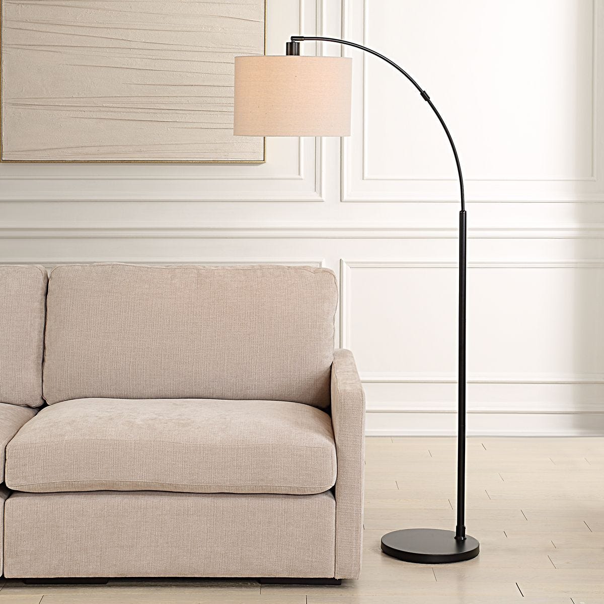 FLOOR LAMP