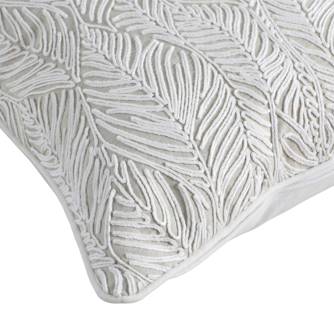 Leafora Ivory 22x22
