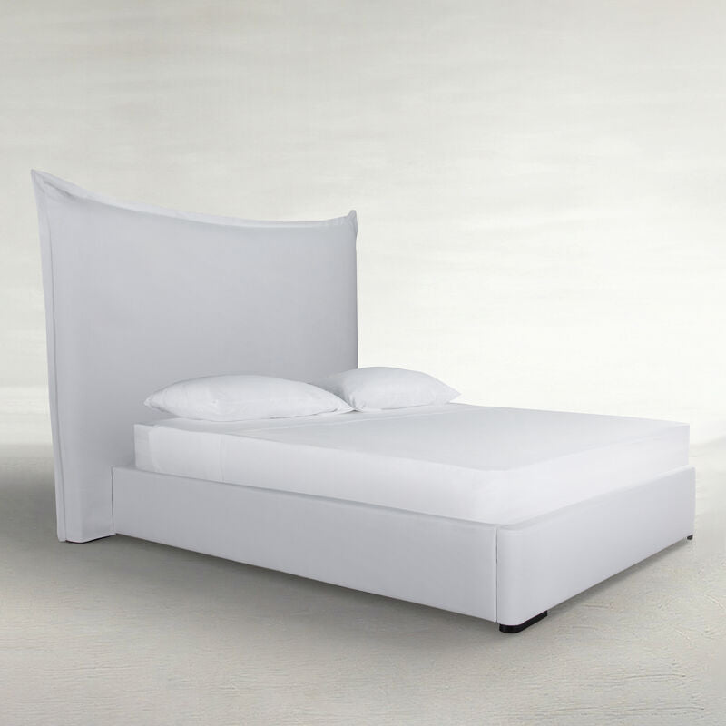 Ellie Flanged Bed Queen