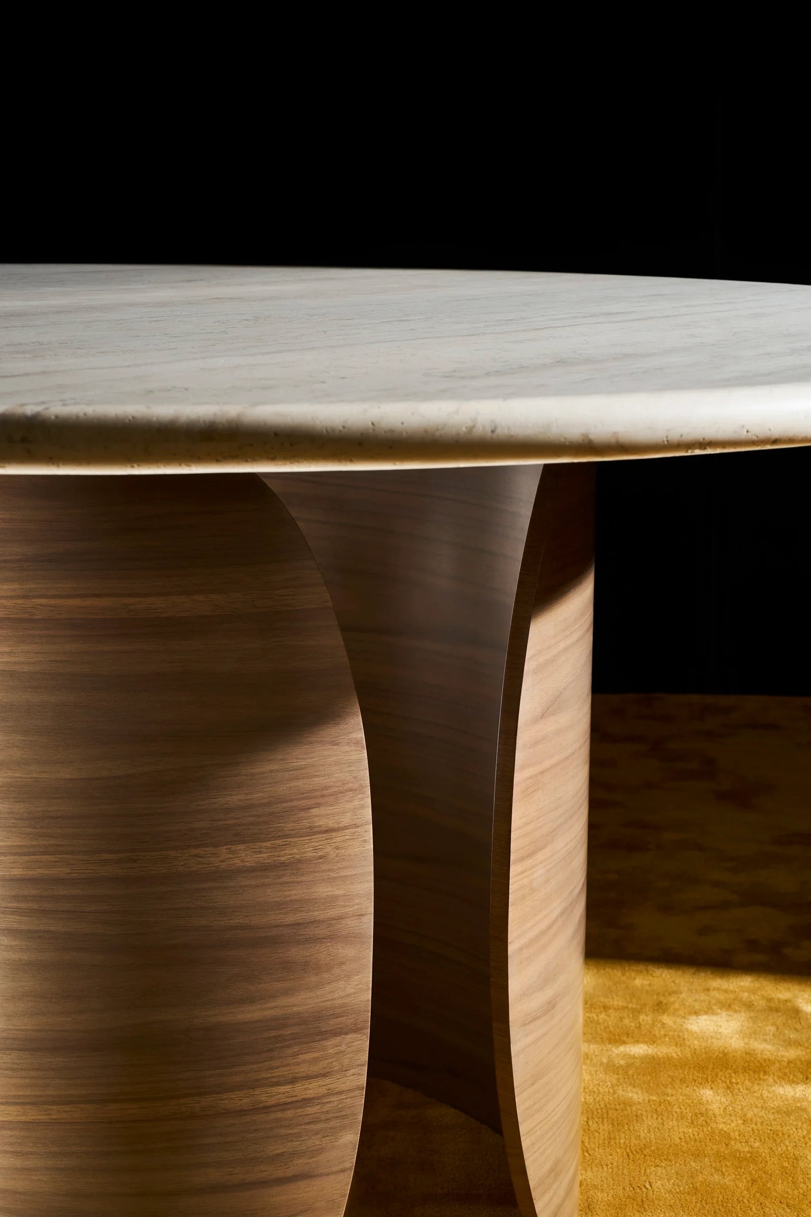 Fleur Dining Table