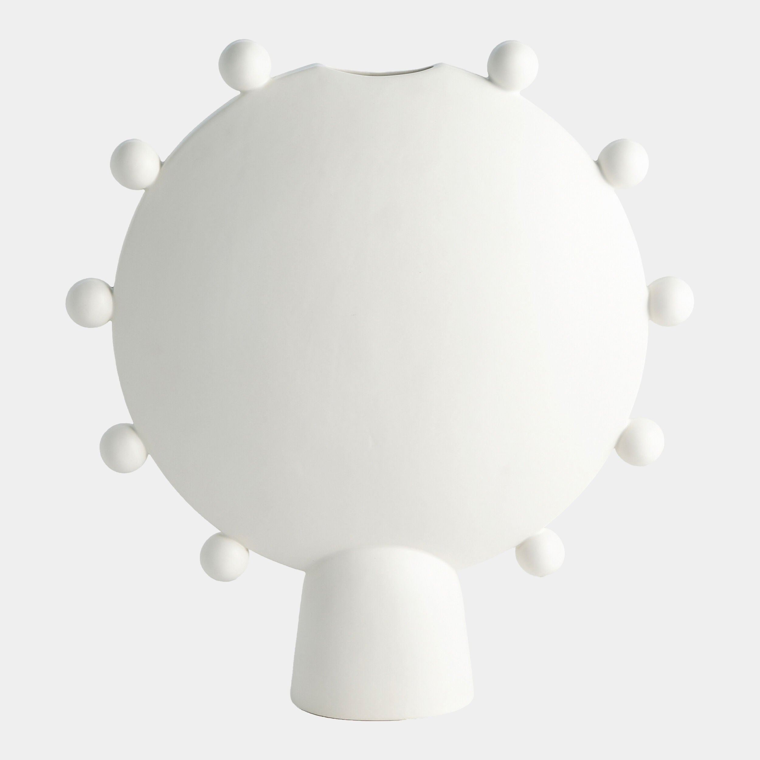 Aila Vessel-Ivory