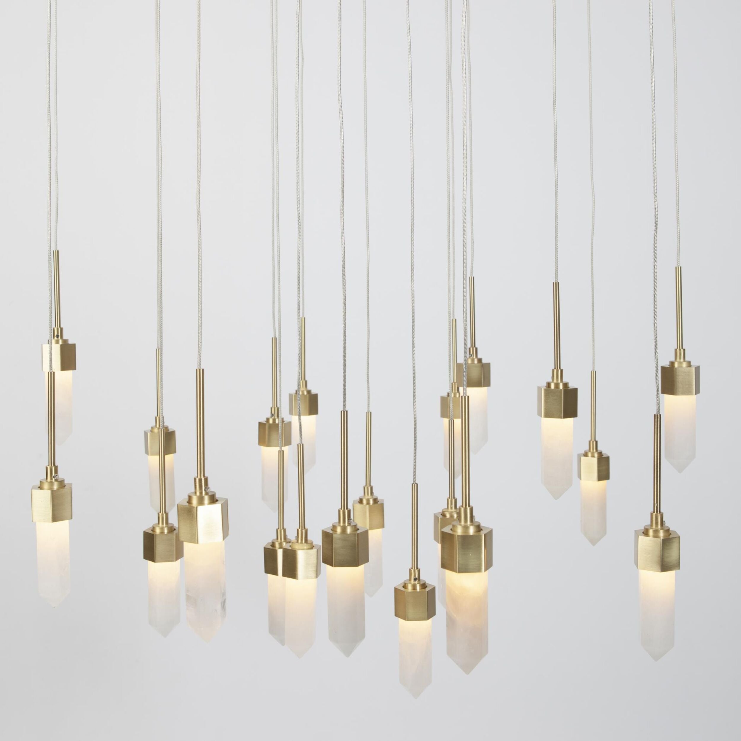 Leo Chandelier-20 Drop Round-125" Drop