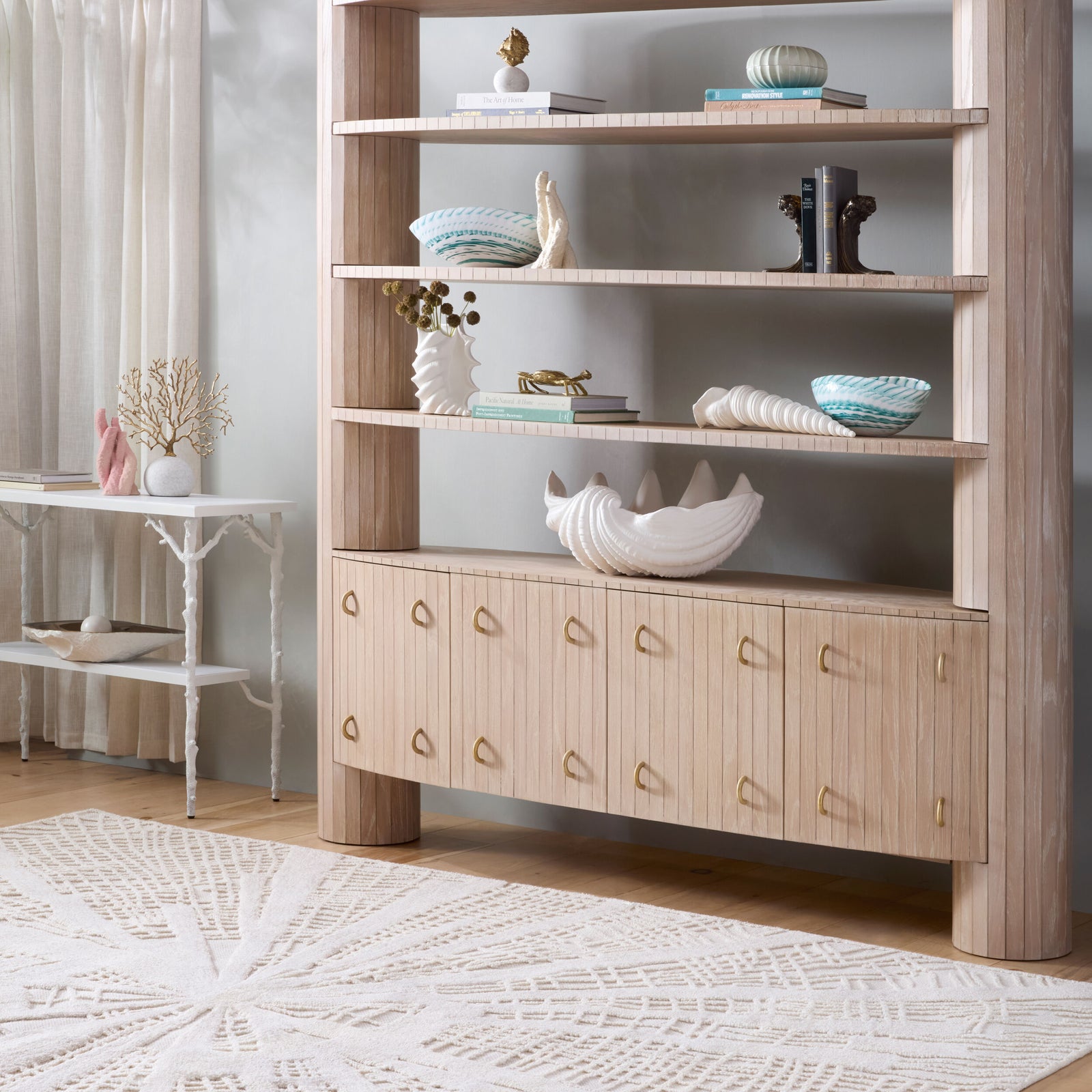 Luna Bookshelf