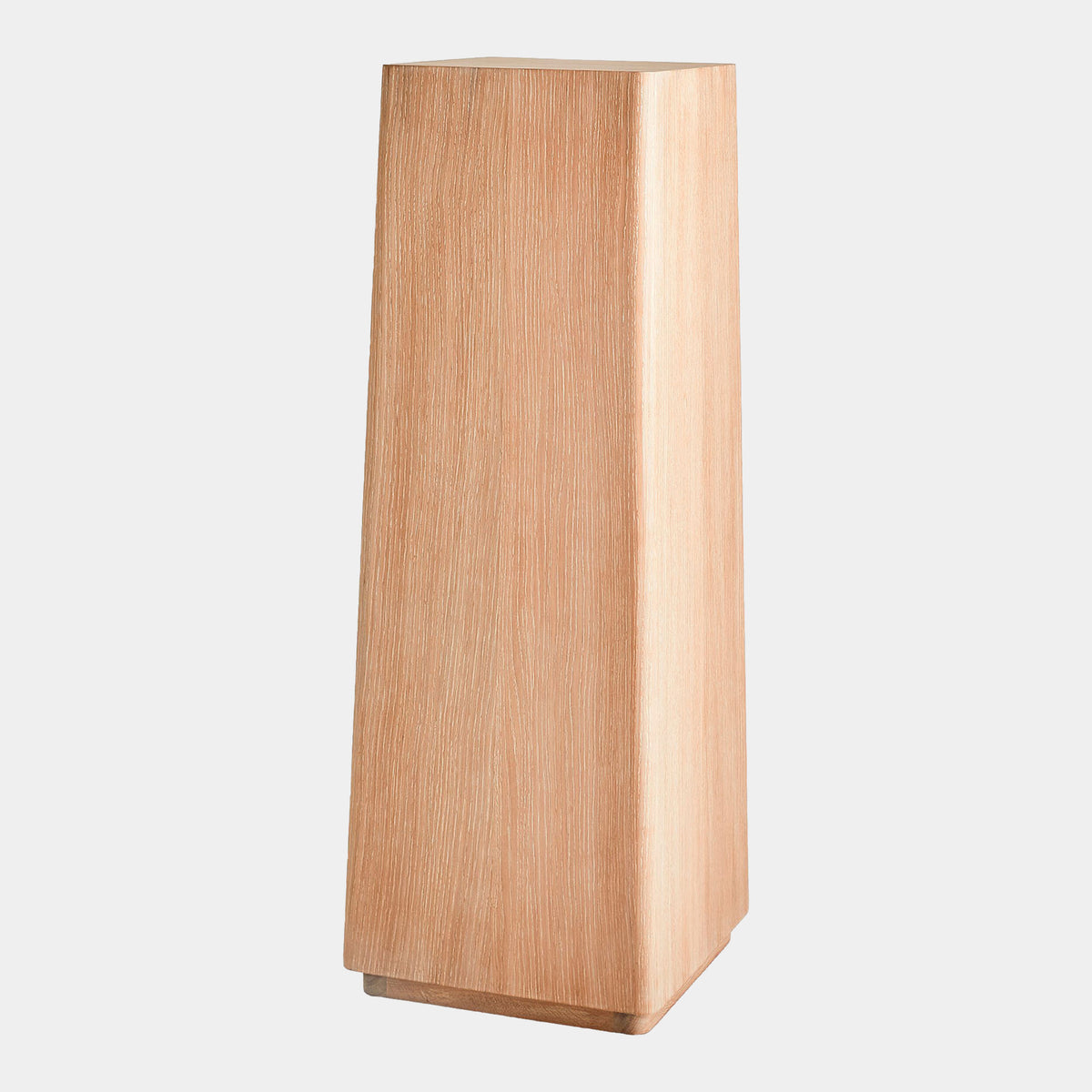 Tristan Pedestal-Lg