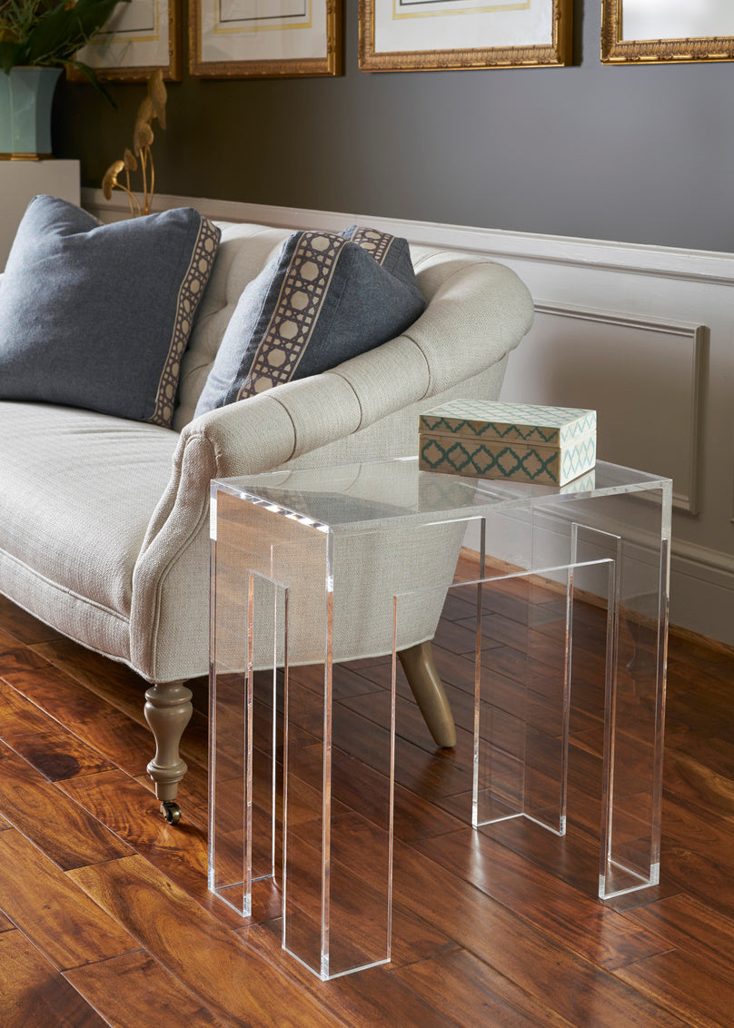 Acrylic End Table in 23 / Acrylic - Chelsea House