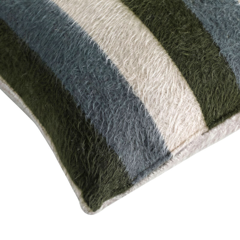 Fleecy Tres Stripe Forest 22x22