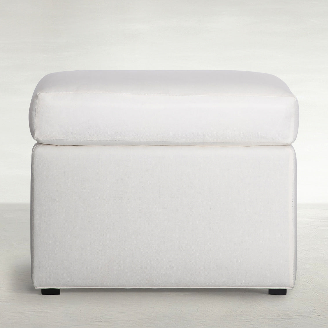 Ozzy Ottoman
