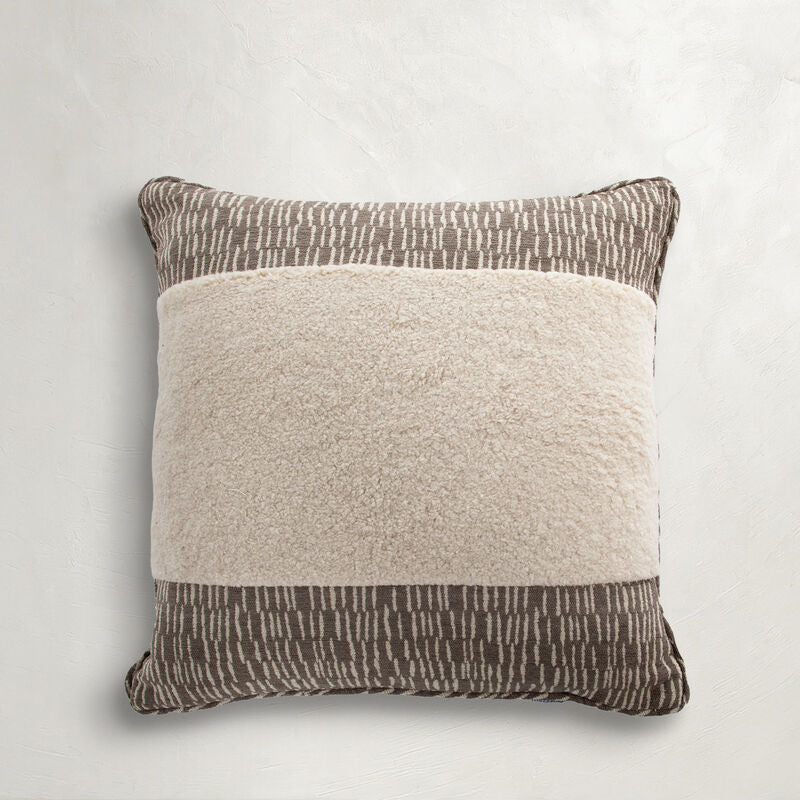 Bark Café Bark Feather 22x22