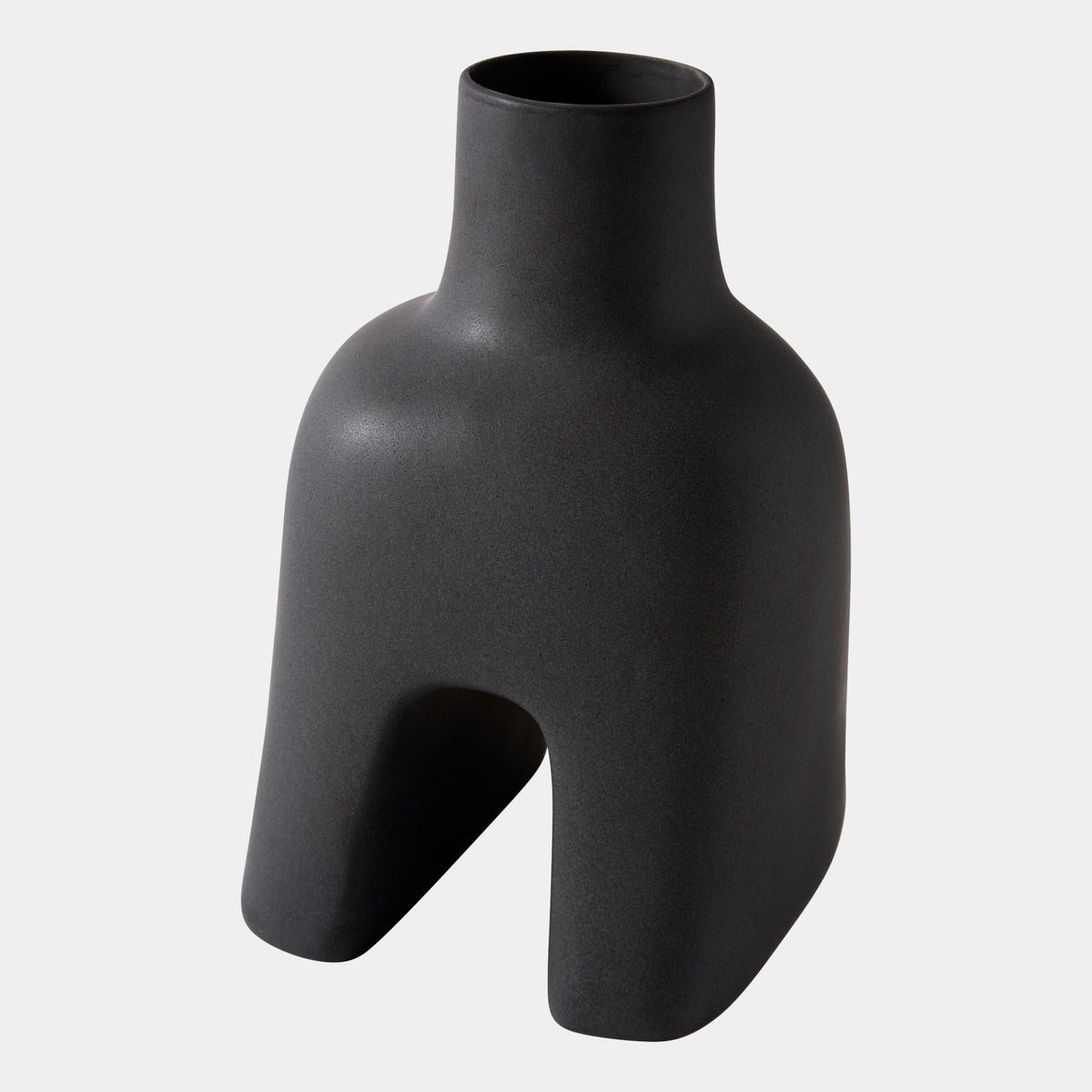 Adama Vase-Black-Squat