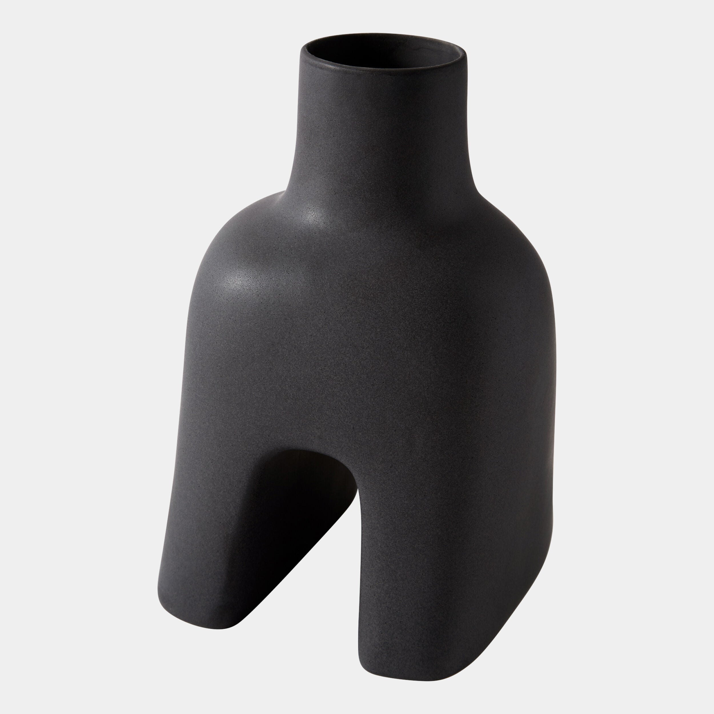 Adama Vase-Black-Squat