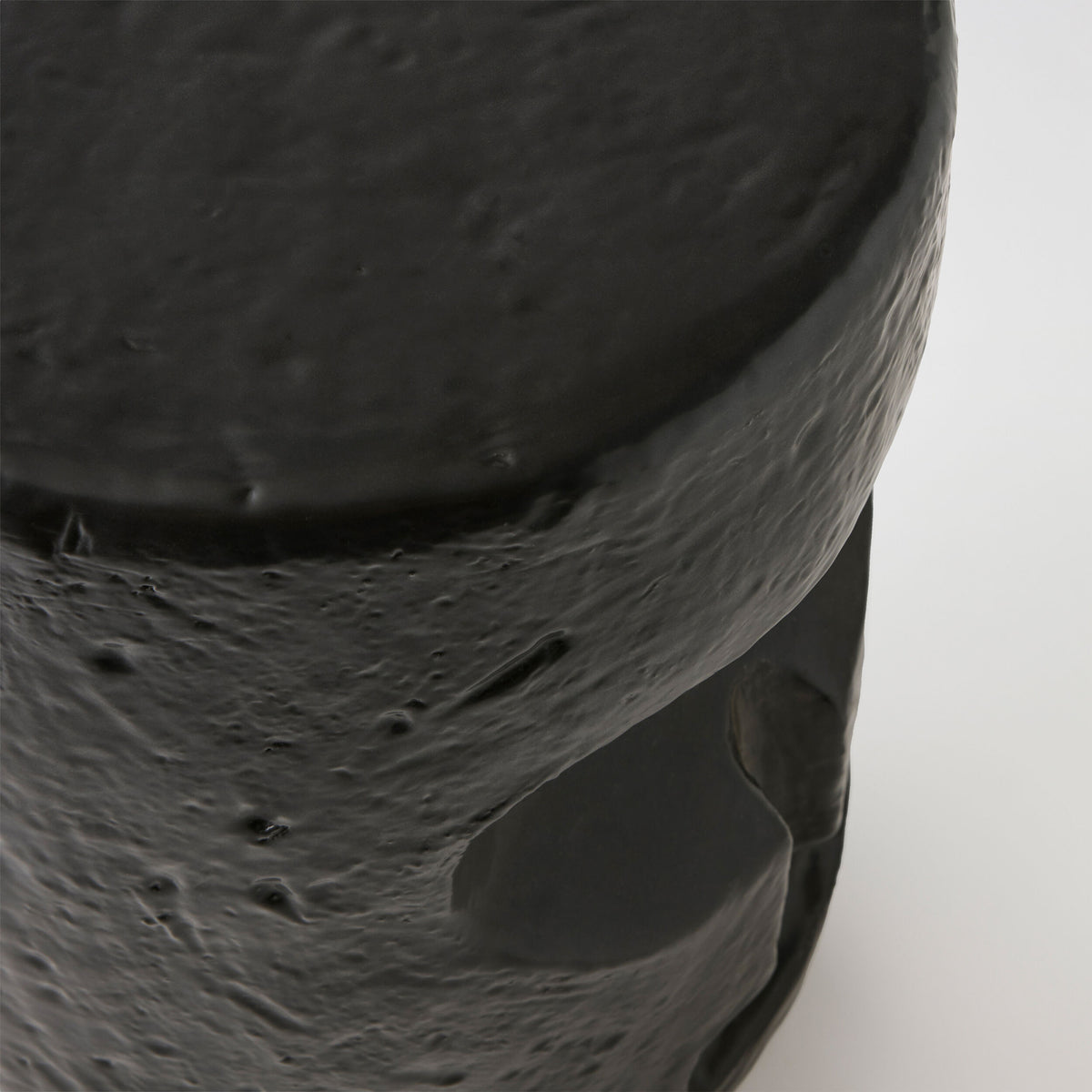 Gilles Drink Table-Black