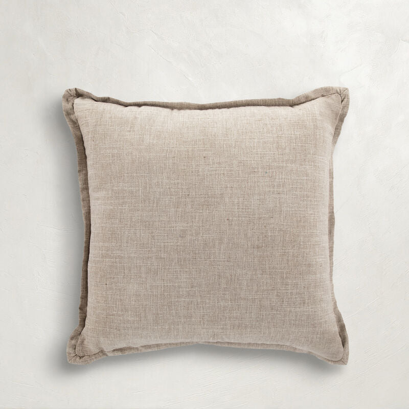 Strai Wheat Poly 20x20