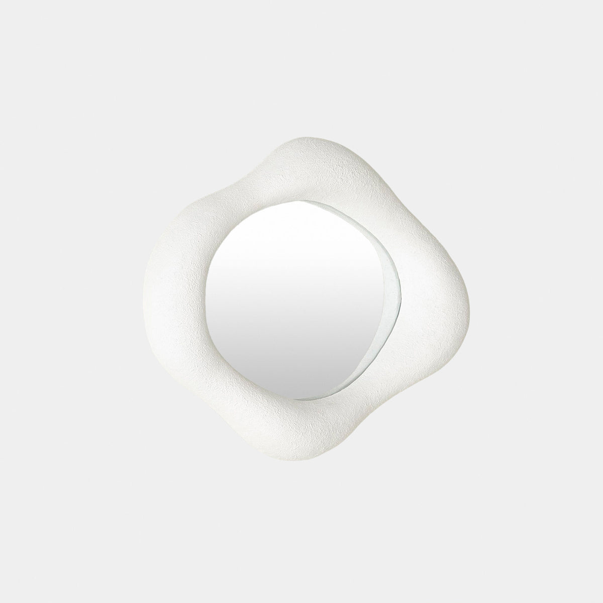 Amorphous Mirror-Lg