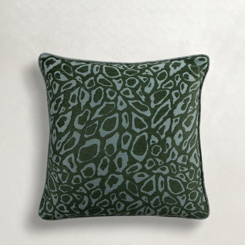 Leopard Forest Feather 14x24