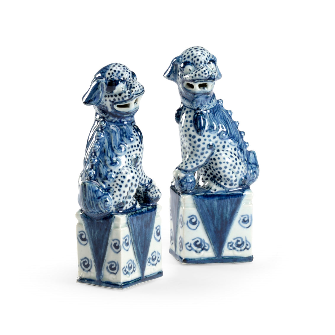 Blue And White Palace Dogs (Pr) in 7 / Ceramic/Porcelain - Chelsea House