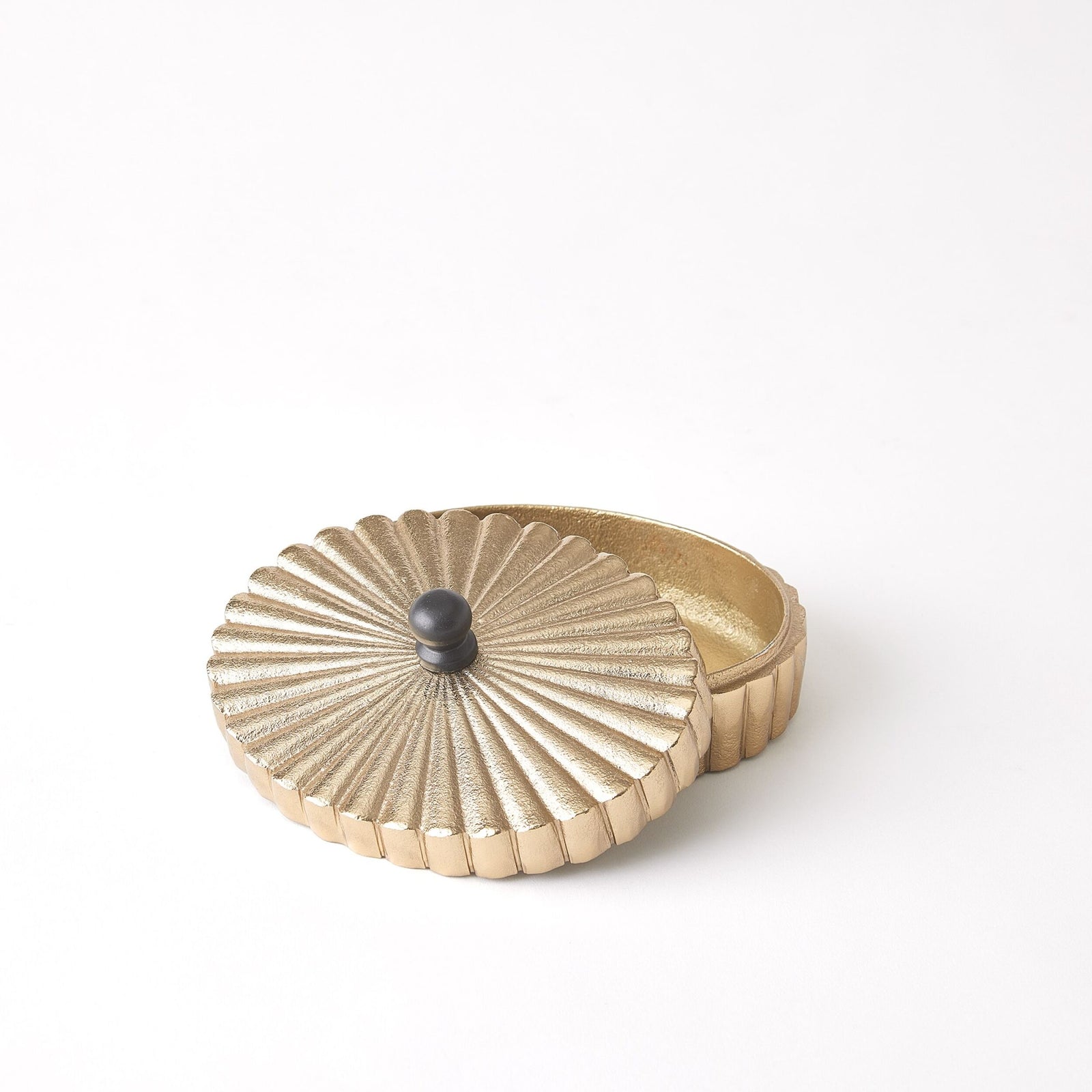 Milena Oval Box-Gold w/Black Knob