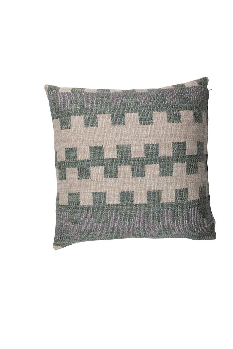 Ladder Wool Moss Feather 22x22
