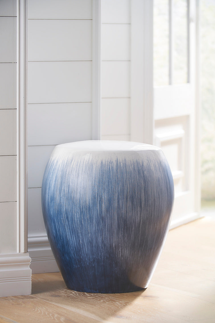 Alexander Garden Seat in 20 / Ceramic/Porcelain - Chelsea House