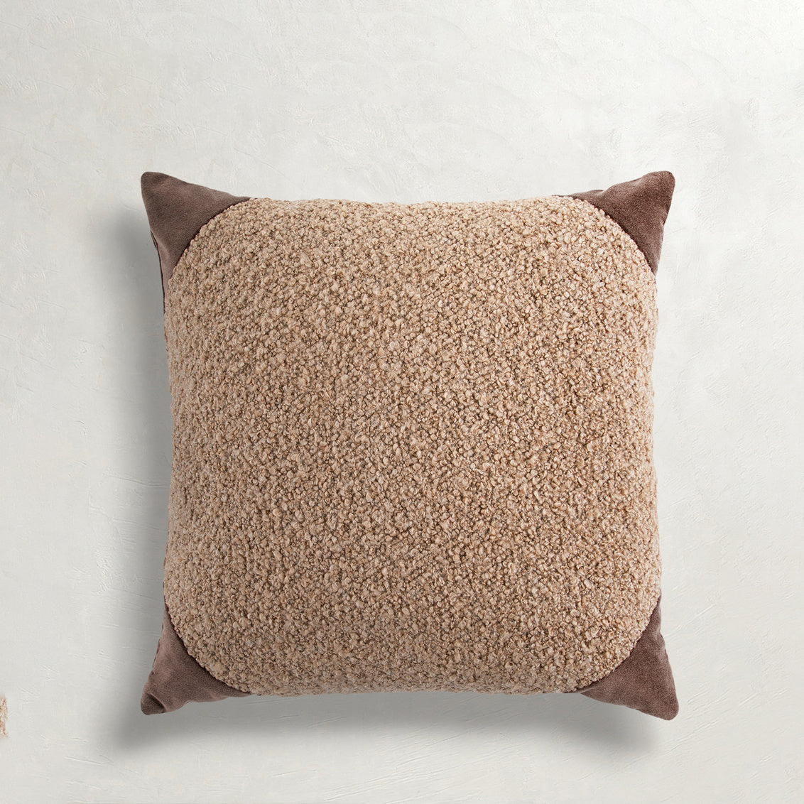 Revival Cocoa Feather 20x20