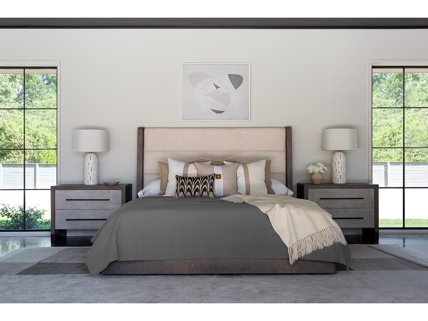 Erinn V x Universal Morada Bed King
