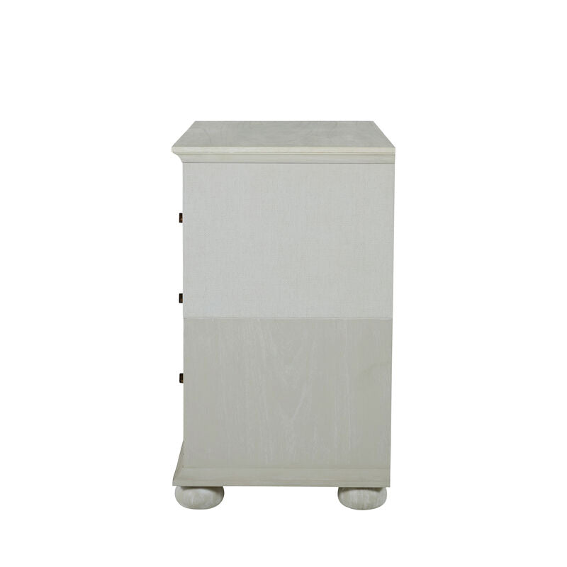 Crestine Chest