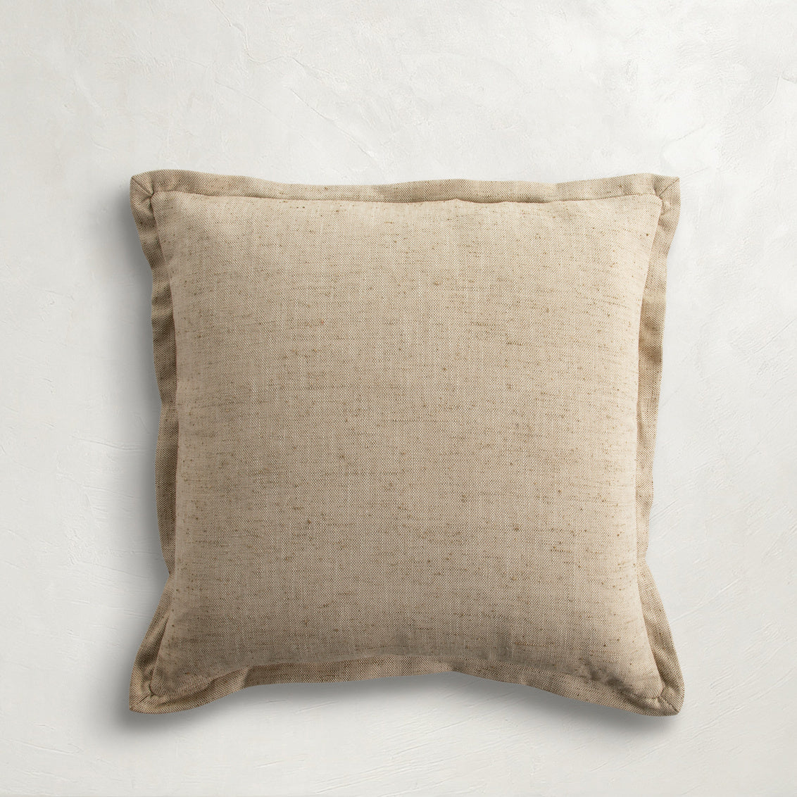 Eva Wheat Poly 20x20