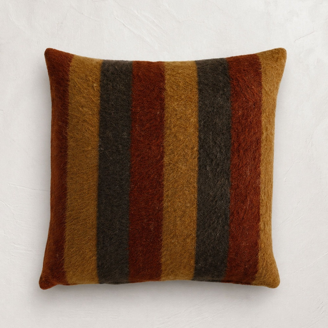Fleecy Tres Stripe Spice 20x20