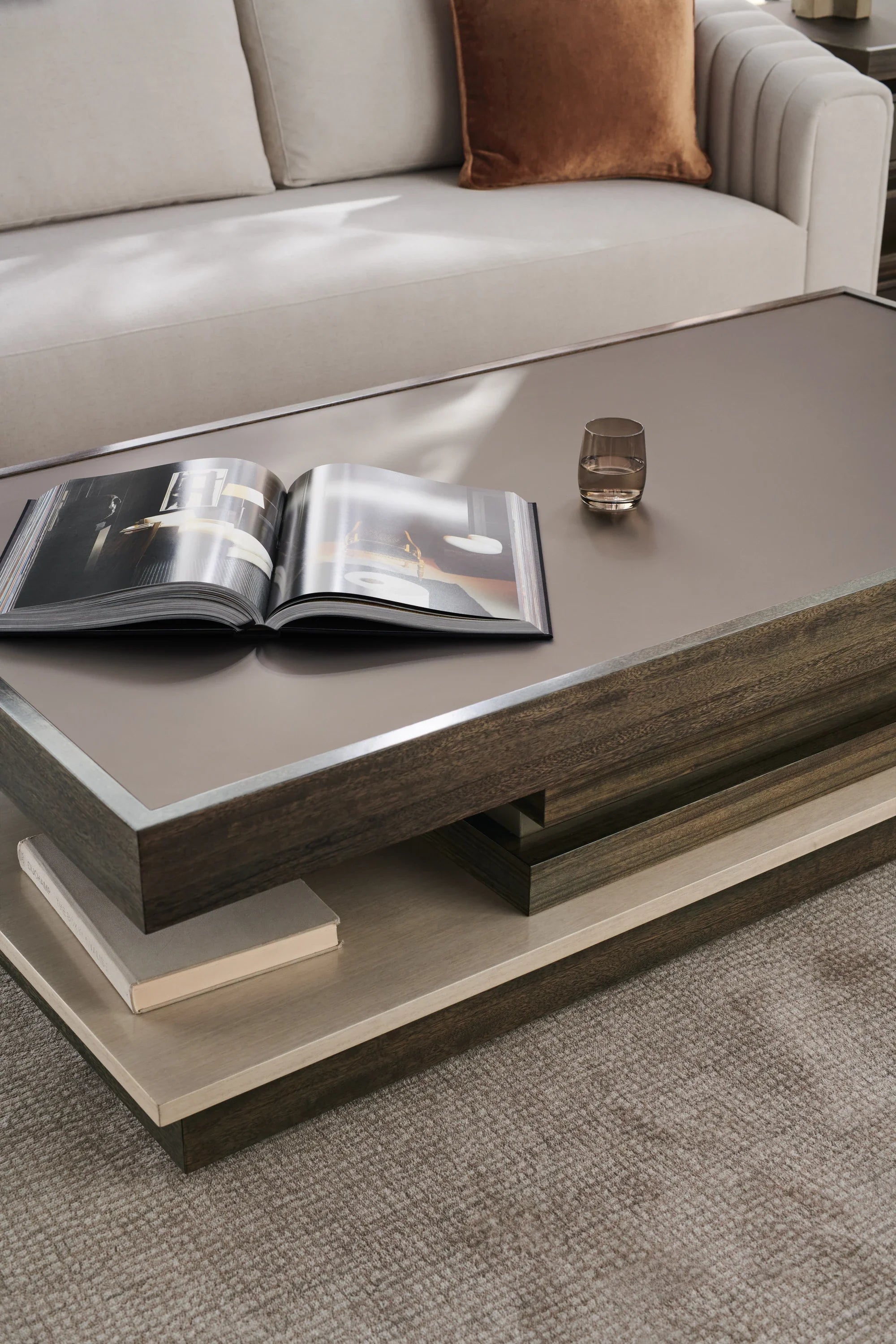 La Moda Raf Loveseat