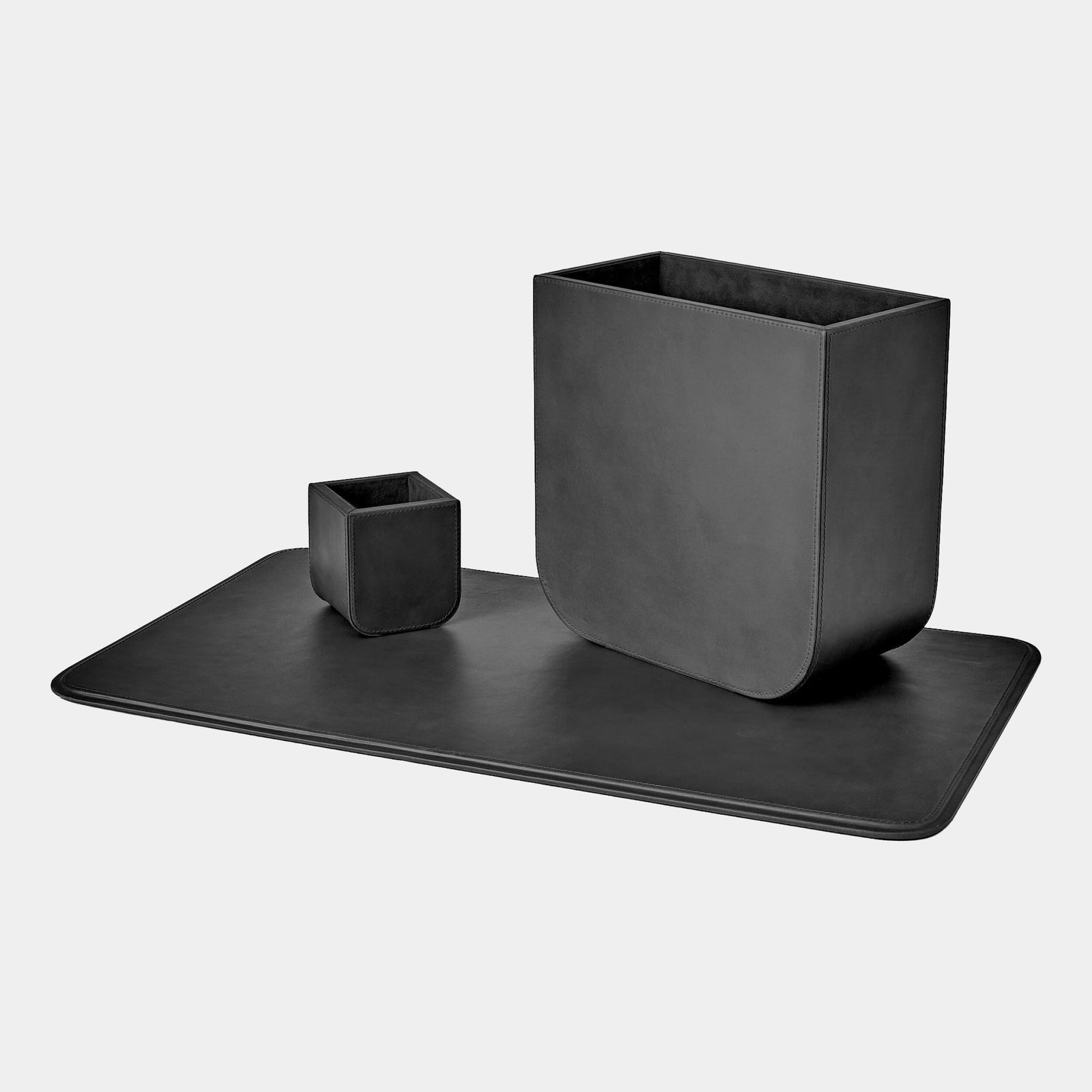 Radius Edge Leather Pencil Cup-Black