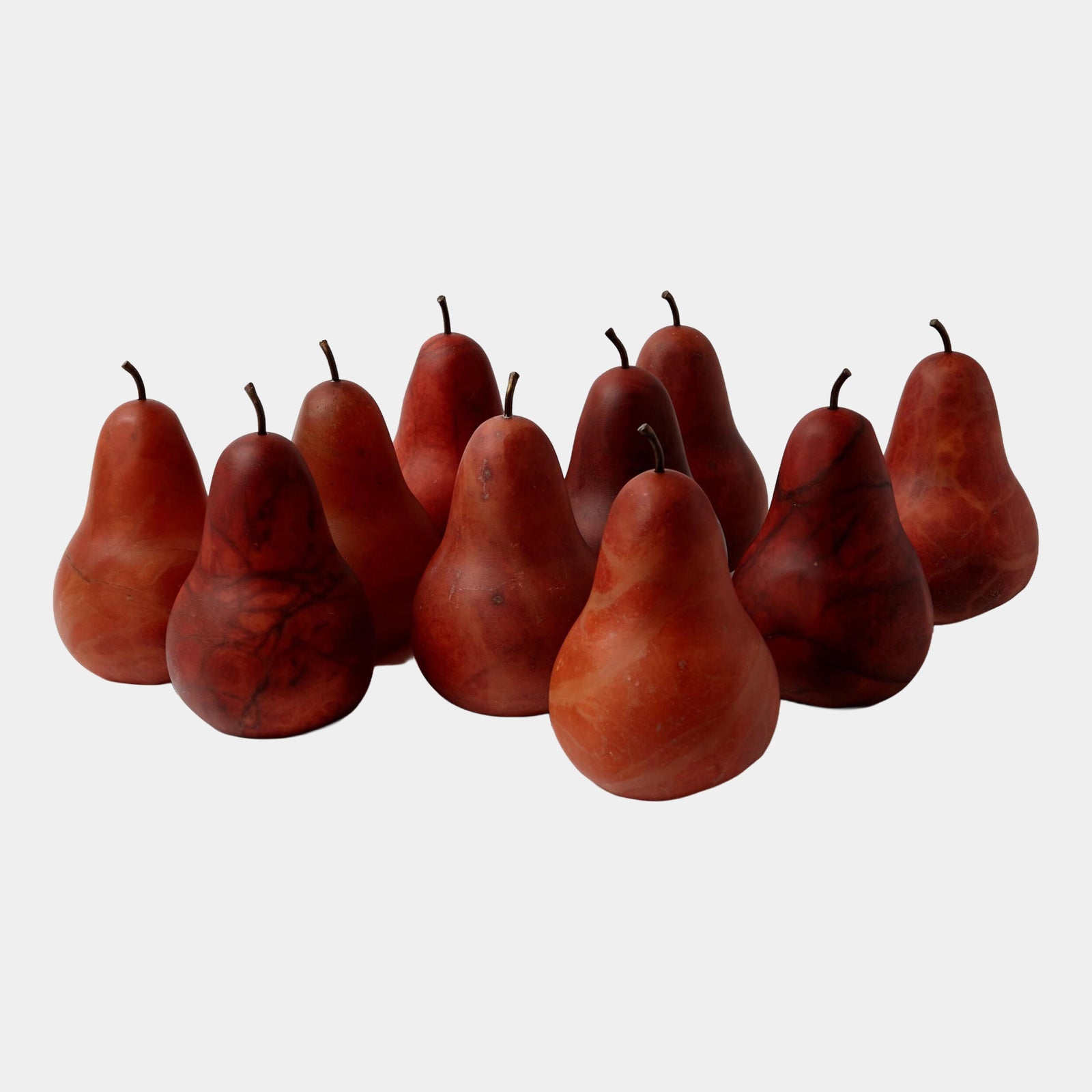 Alabaster Poire-Leaning