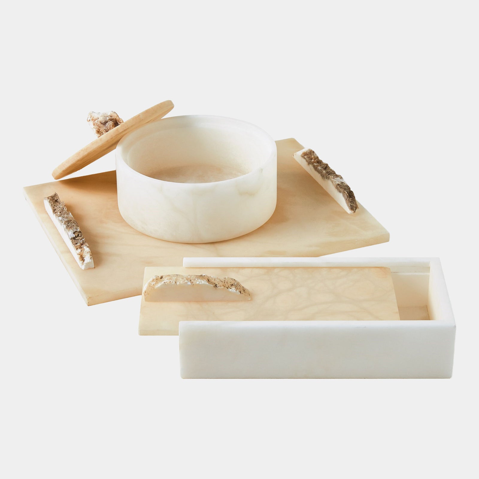 Roccia Alabaster Rectangle Box w/Finial