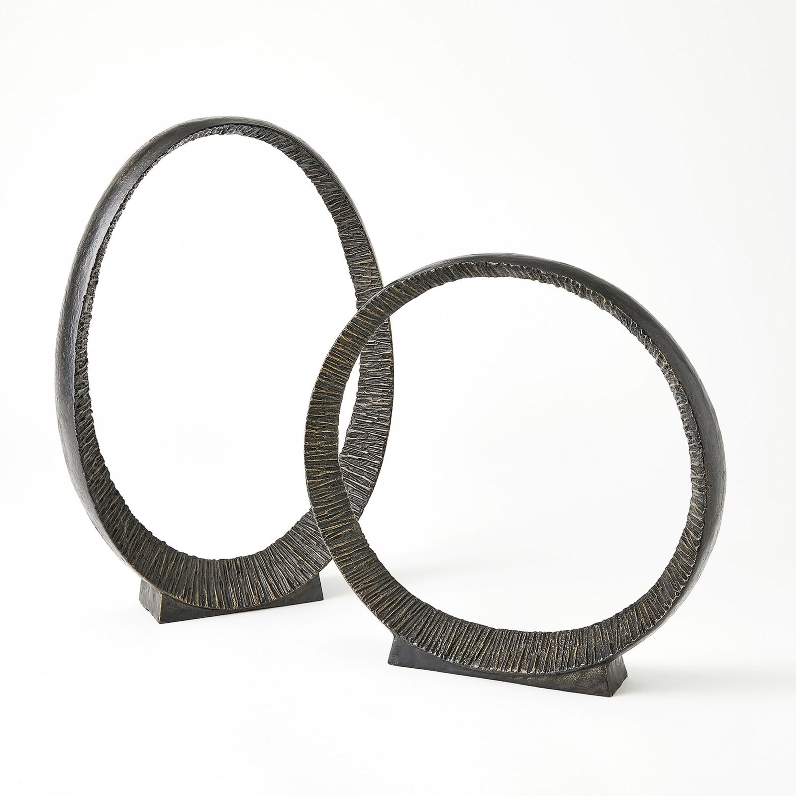 Orion Sculpture-Round
