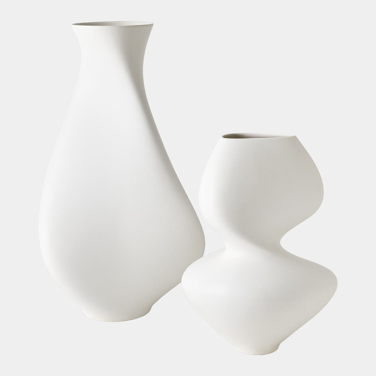 Hushed Vase-Matte White