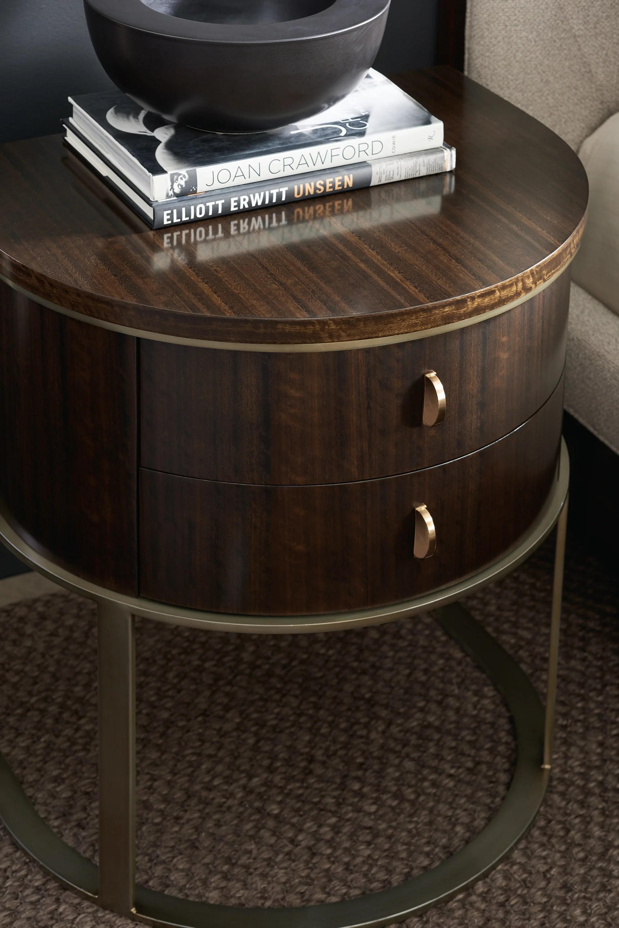 Moderne Nightstand – Nightstands by Caracole | Sutter & Vale